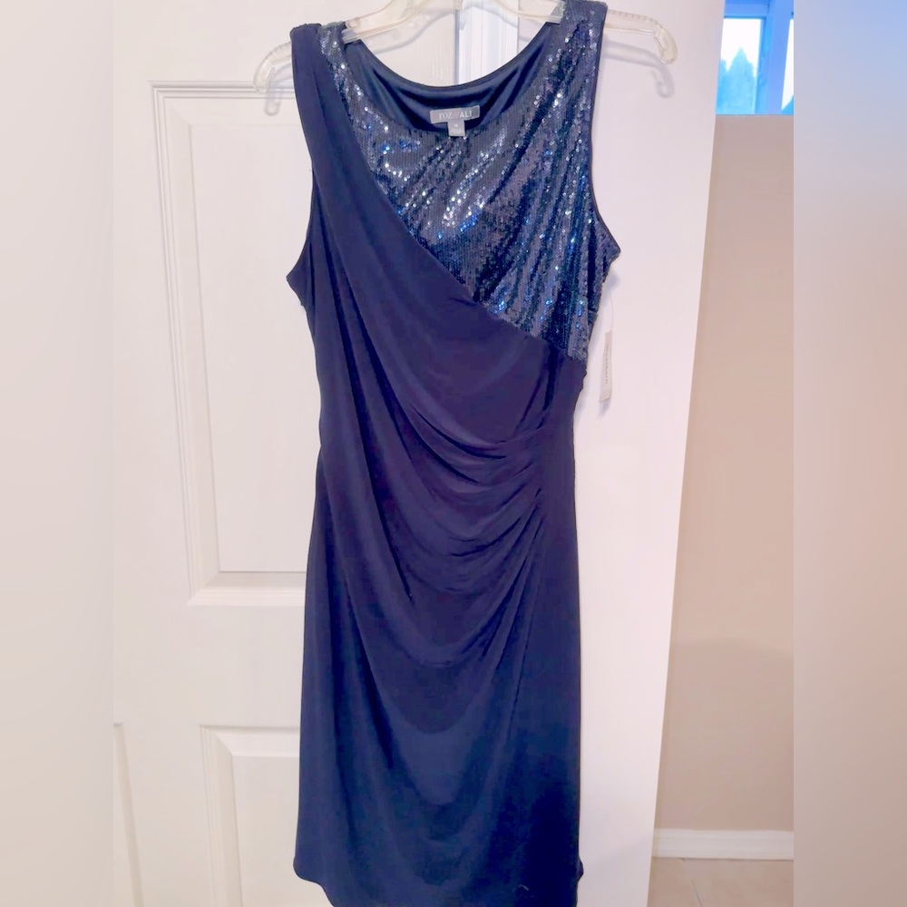 NWT Roz & Ali Ruched Navy sequined dress size 16